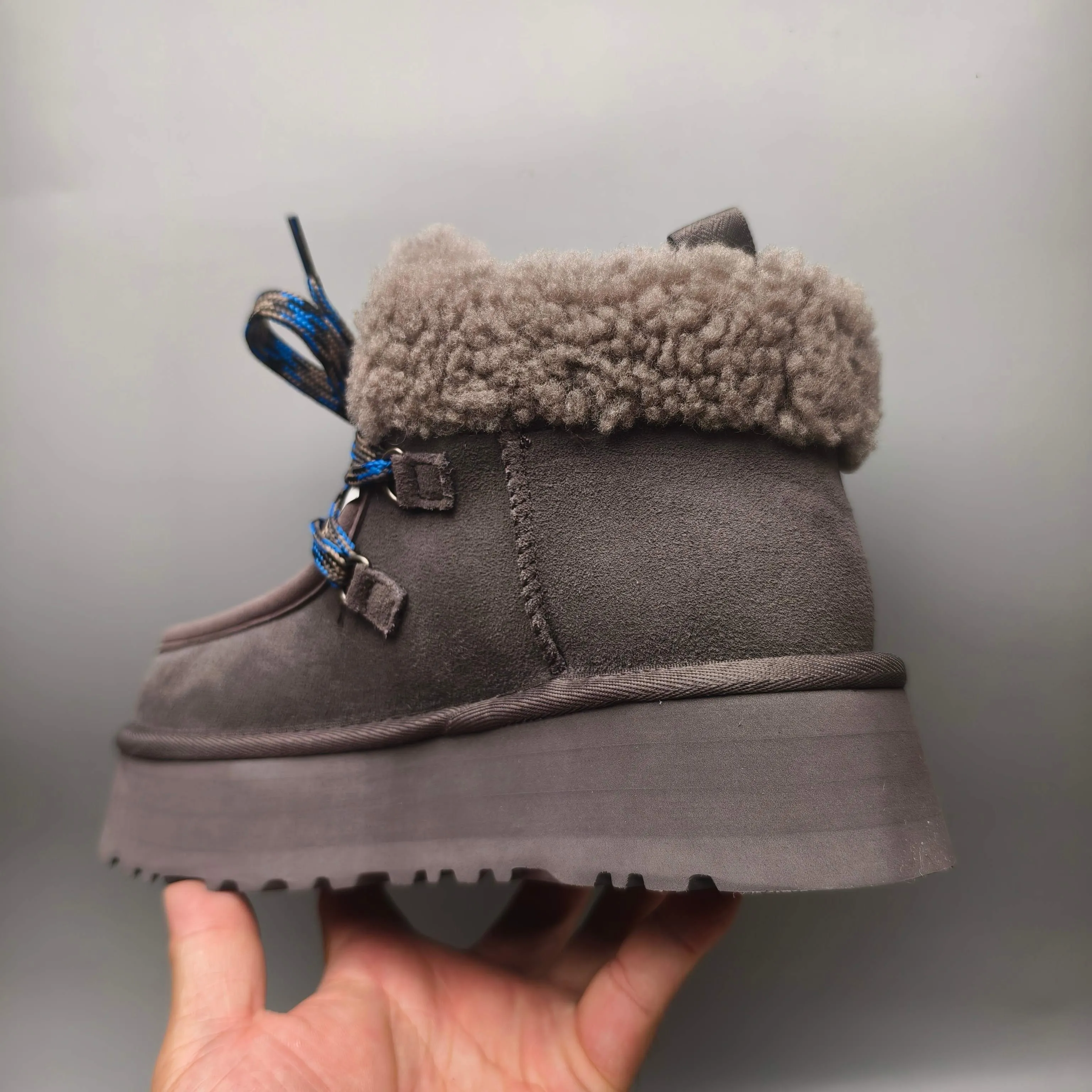 💰560 UGG sheepskin all-in-one snow boots 3954 thick-soled lace-up women's boots Color: Maroon Black Chocolate Brown Gray Size: 35-41